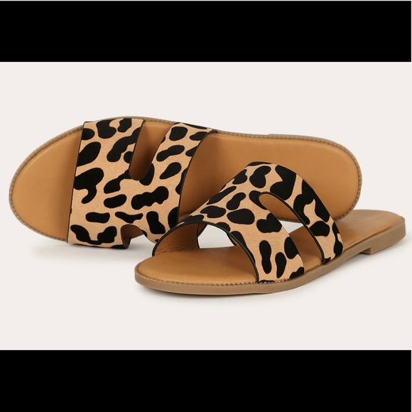 Qupid - Tan Black Leopard Single Band Slide - Picture 5 of 5